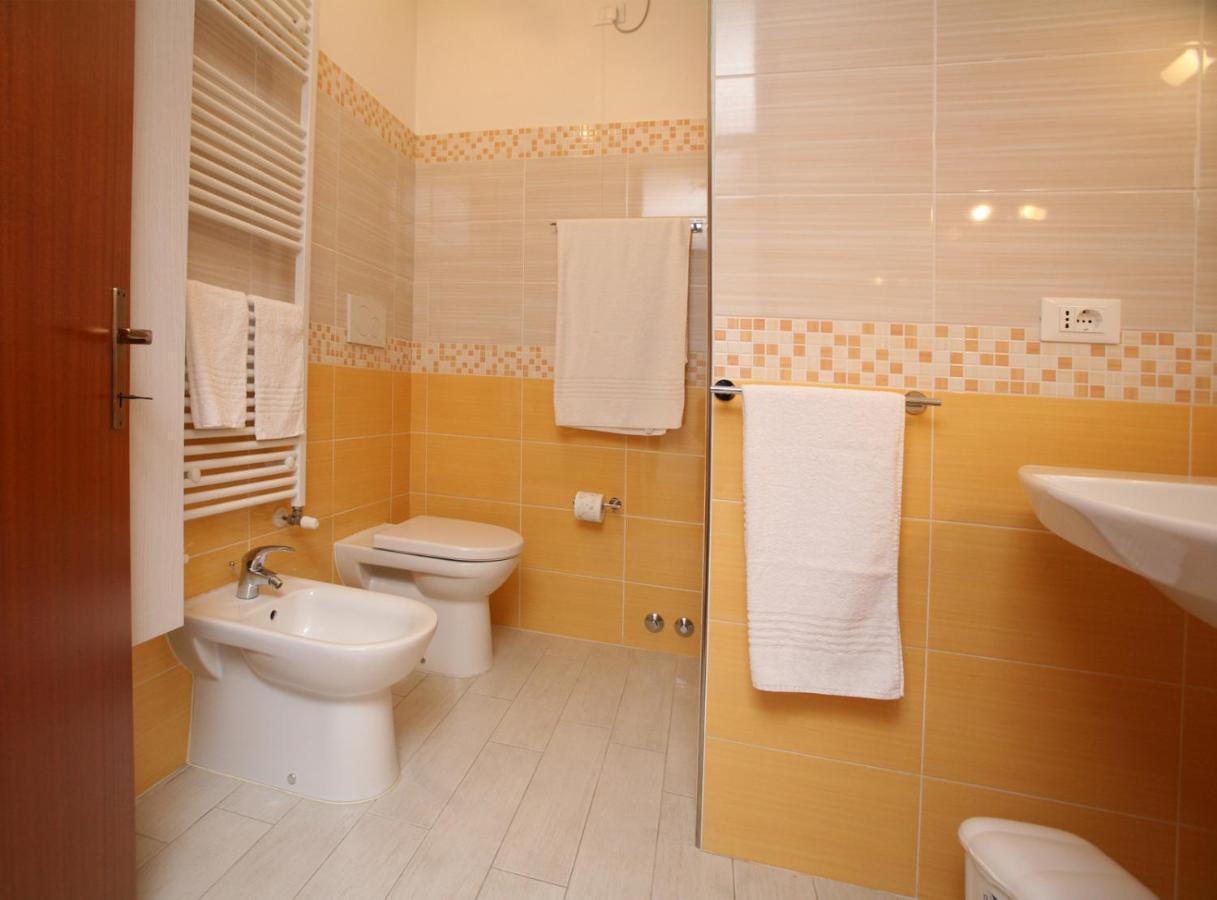 I Salici Di Laura Bed & Breakfast Porto Fuori Eksteriør bilde